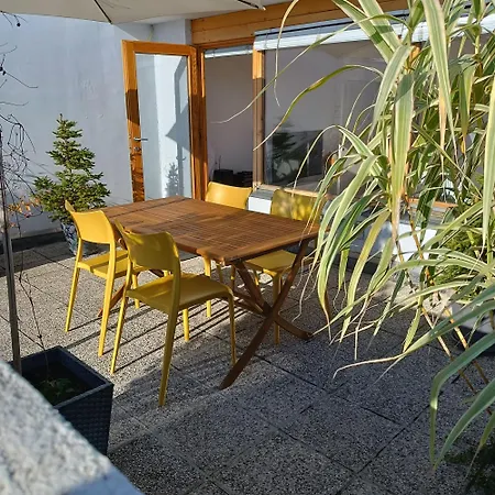 Апартаменти Bright Penthaus Apartement, With A Wonderful View *