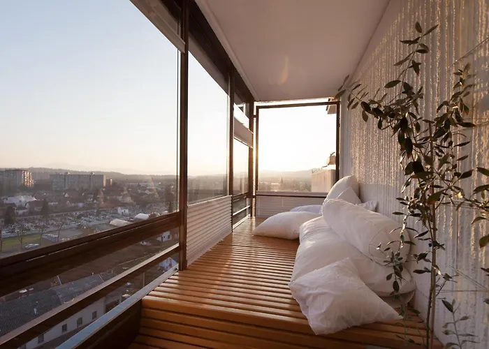 Bright Penthaus Apartement, With A Wonderful View Apartament Lublana